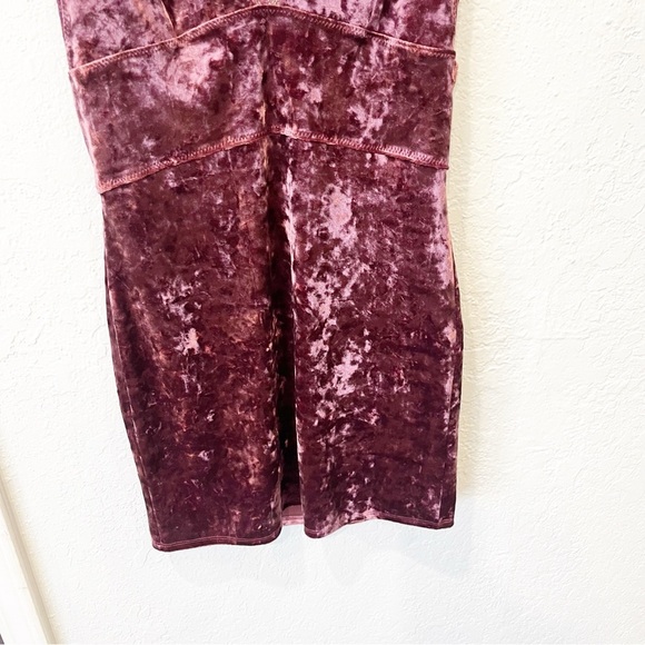 Free People Dress Women's Small Intimately Viper Velvet Chemise Bodycon Slip - Picture 4 of 6